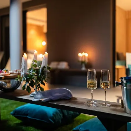 Shiloh Private Luxury 아파트 코스테르마노